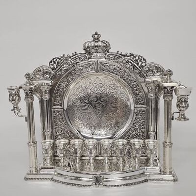 WALL MENORAH KARLOS SMALL LEGA 