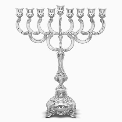 חנוכיה מן בן יהודה גדולה לגאסי 