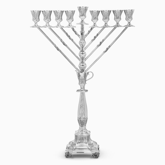 חנוכיה באקיו מקושטת גדולה חב"ד