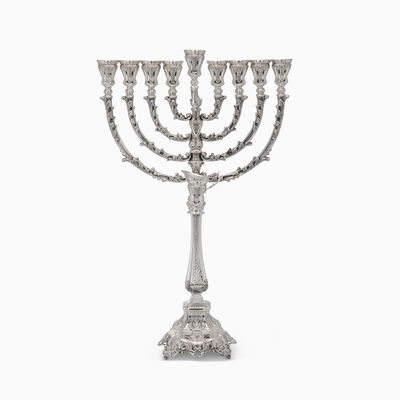 חנוכיה באקונה קטנה זרועות 