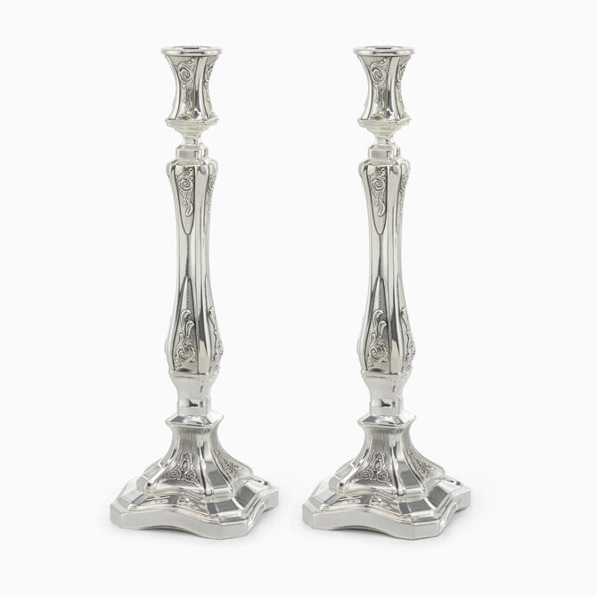 ORIYA CANDLESTICKS DEC. SMALL 