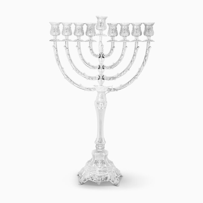 חנוכיה באקונה גדולה