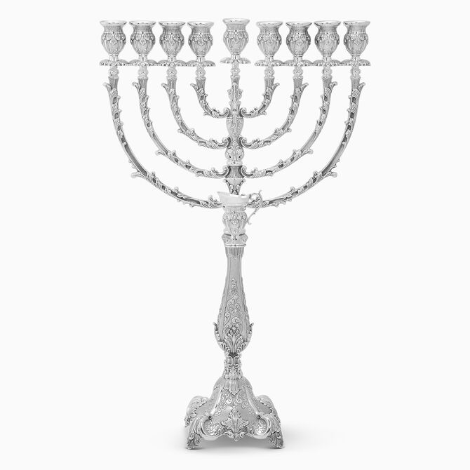 חנוכיה מאיורקה קטנה על' איביזה 