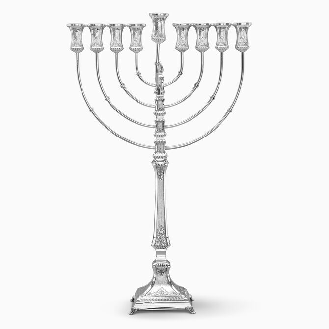 חנוכיה לגונה מקושט צינור חלק