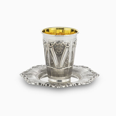 סט גביע וצלחת מניפה 